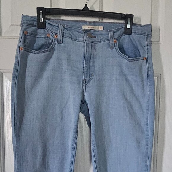 Levi's Boyfriend Mid Rise Women's Jeans - Picture 4 of 11